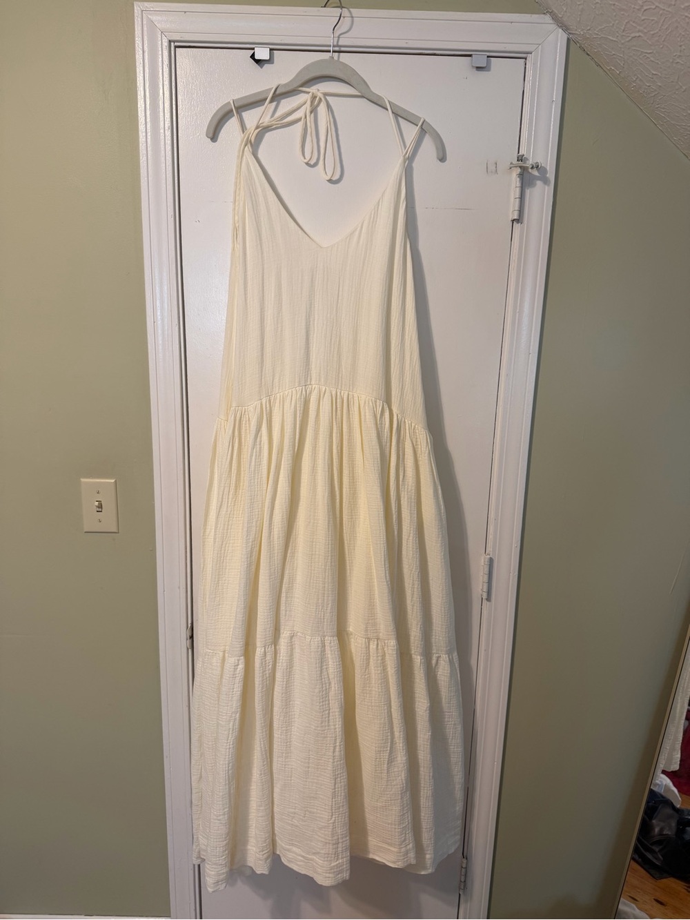 Women’s Cream Tiered Maxi Dress - Sleeveless V-Neck